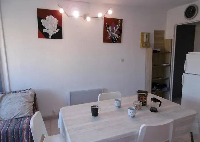 T2, 28m², Proche Plage, 4 Pers., Parking Privilegie A - Fr-1-795-10 * Narbonne