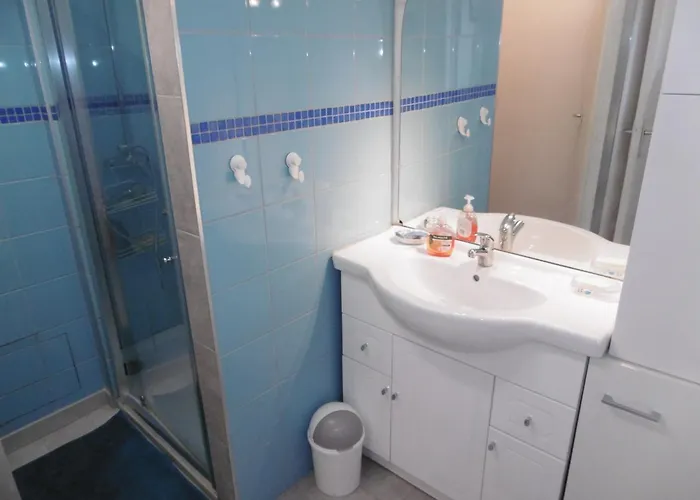 T2, 28m², Proche Plage, 4 Pers., Parking Privilegie A - Fr-1-795-10 Apartment *